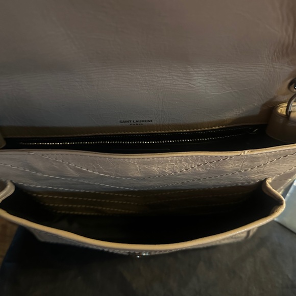 YSL Niki Medium Patent crinkle leather purchased @ YSL store in Chicago - Picture 10 of 16